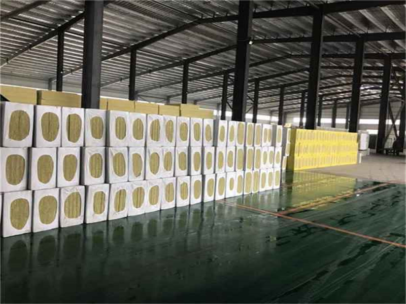 保溫防火巖棉板價(jià)錢(qián)